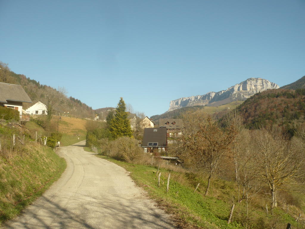 La Chouette à l'heure du Pinson Saint-Pierre-d'Entremont (Savoie) Exterior foto
