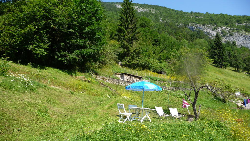 La Chouette à l'heure du Pinson Saint-Pierre-d'Entremont (Savoie) Exterior foto